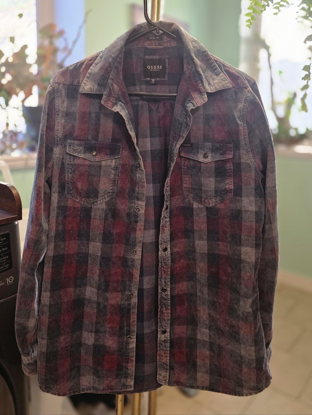 GUESS Pink & Black Plaid Corduroy Slim Cut Button Up Shirt Jacket